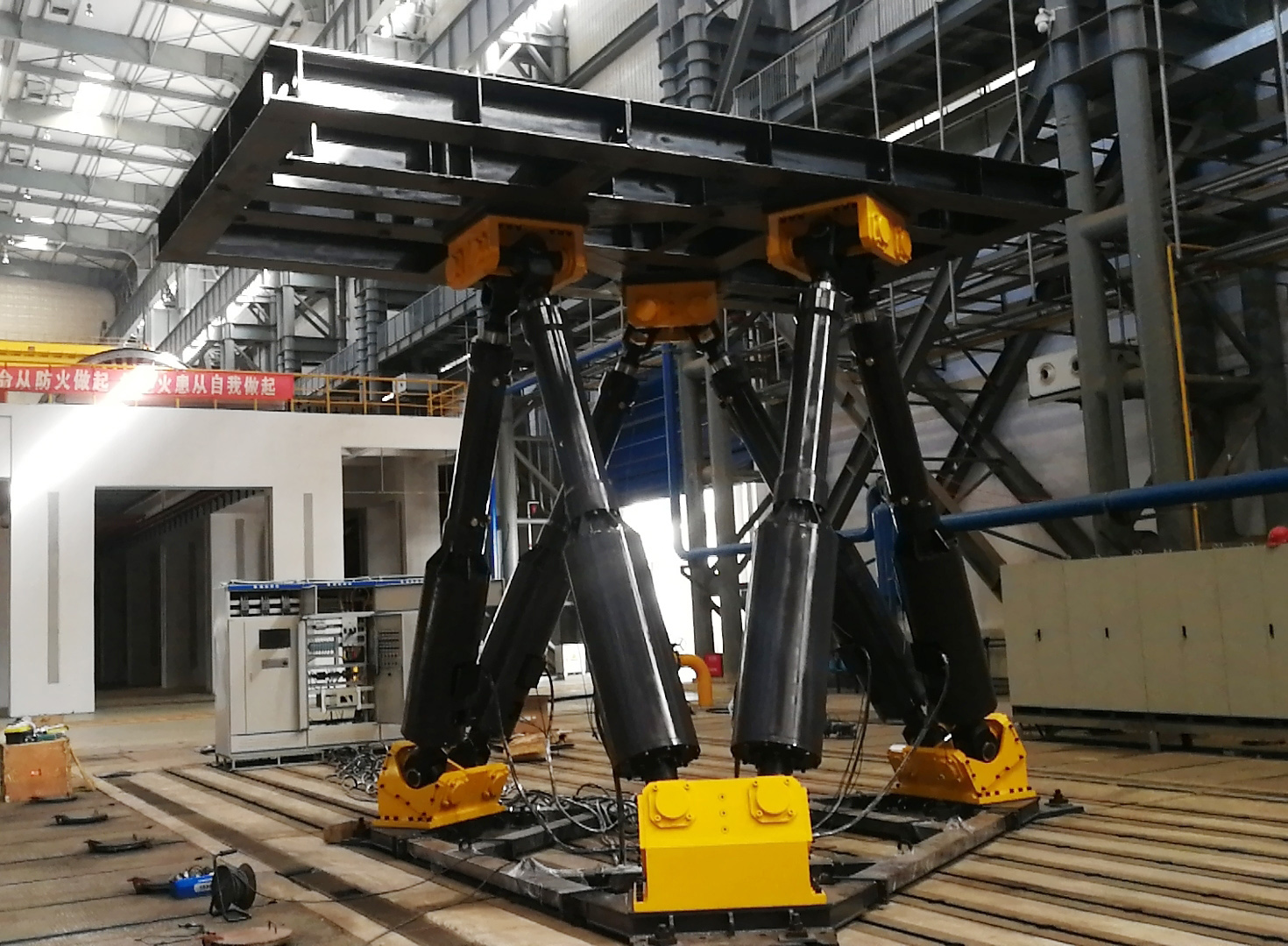 9.六自由度搖擺臺25噸 副本.jpg