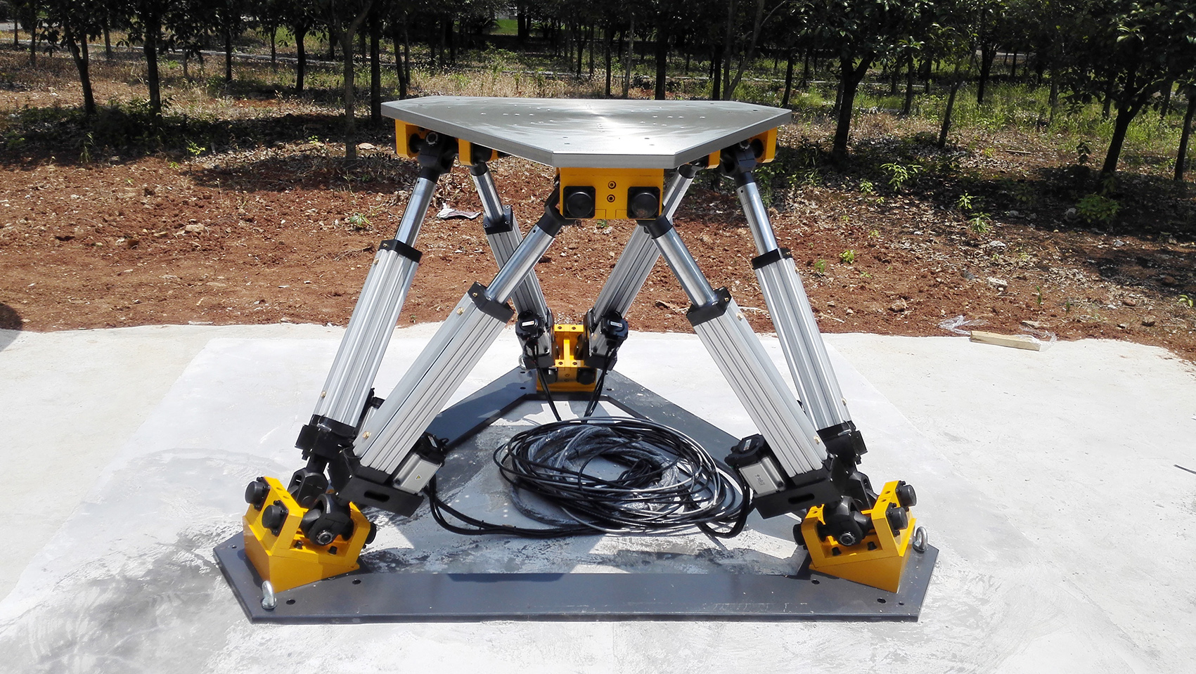 51-11 六自由度搖擺臺 副本.jpg